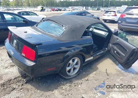 2007 Ford Mustang V6 Deluxe/V6 Premium из США, поврежденный, VIN 1ZVFT84N875349097